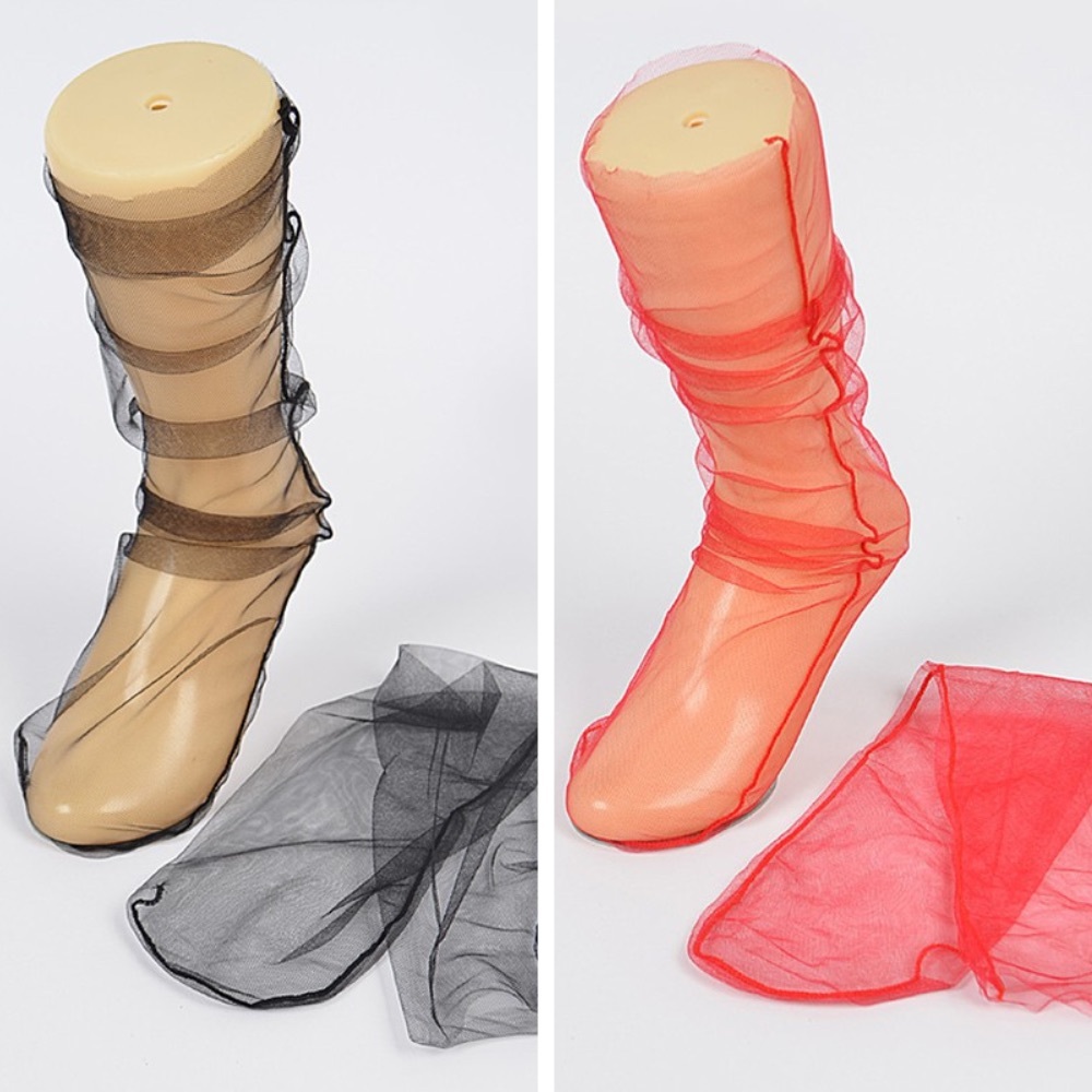 39R. Sheer Mesh Long Socks